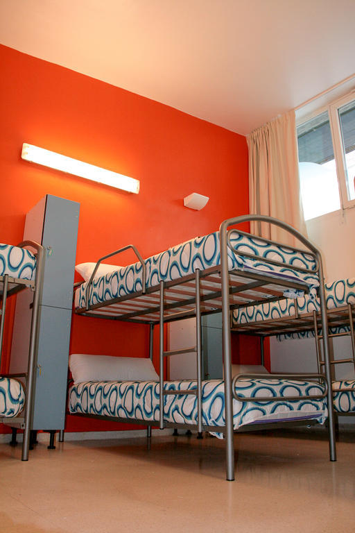 Mundaka Hostel & Sports Cafe Luaran gambar